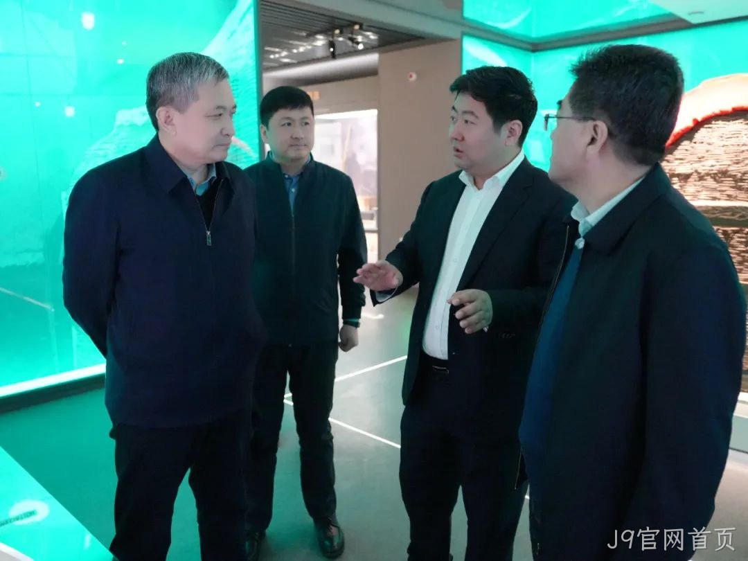 关注 |榆林市工信局局长高志钧一行莅临J9官网首页调研